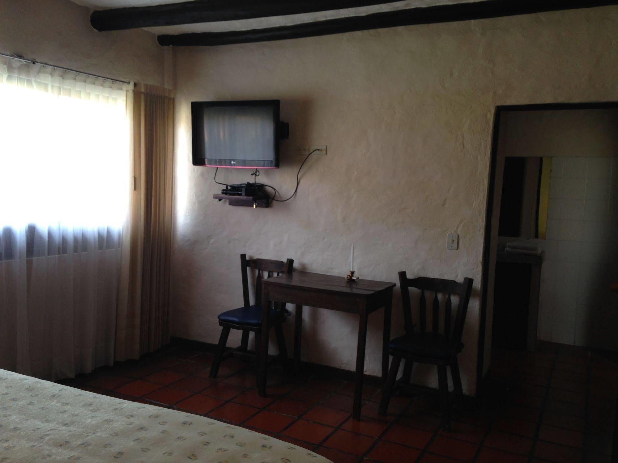 Hotel Termales El Batan Cuitiva Bagian luar foto